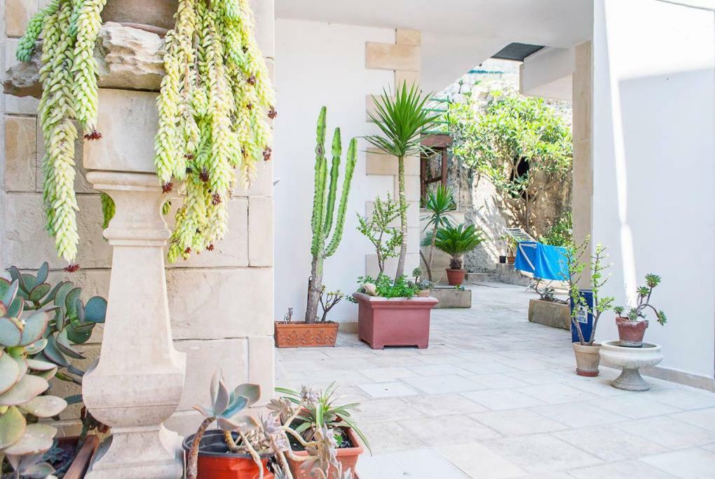أوترانتو Residence Atenaion المظهر الخارجي الصورة